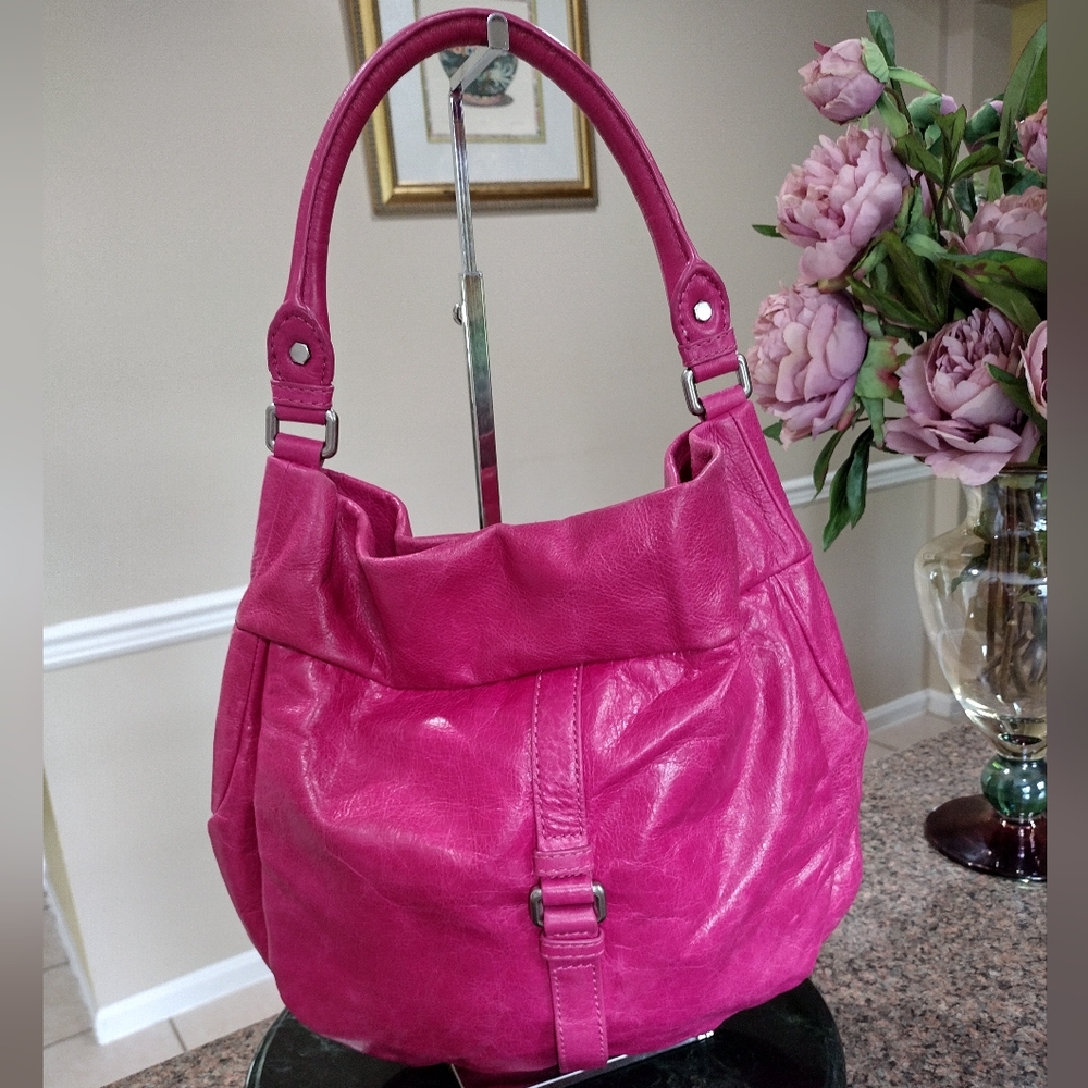 Marc by Marc Jacobs Dr. Q Lil Riz shoulder bag in Pink leather - Picture 3 of 17